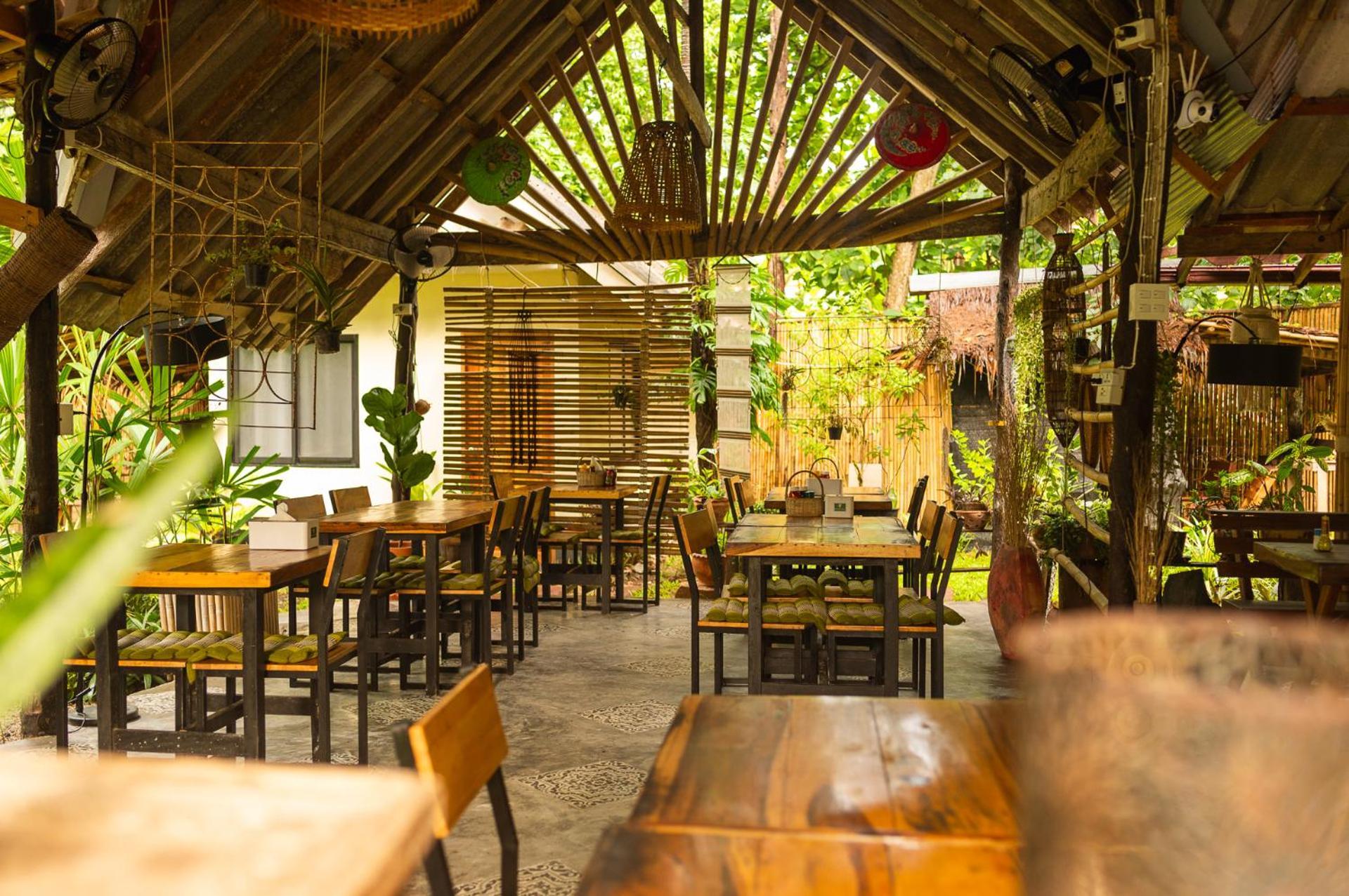The Mellow Mango Ko Lanta Buitenkant foto